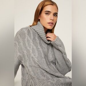 Marina Moscone Wool Blended Cozy Cable Knit Turtleneck Sweater - Gray